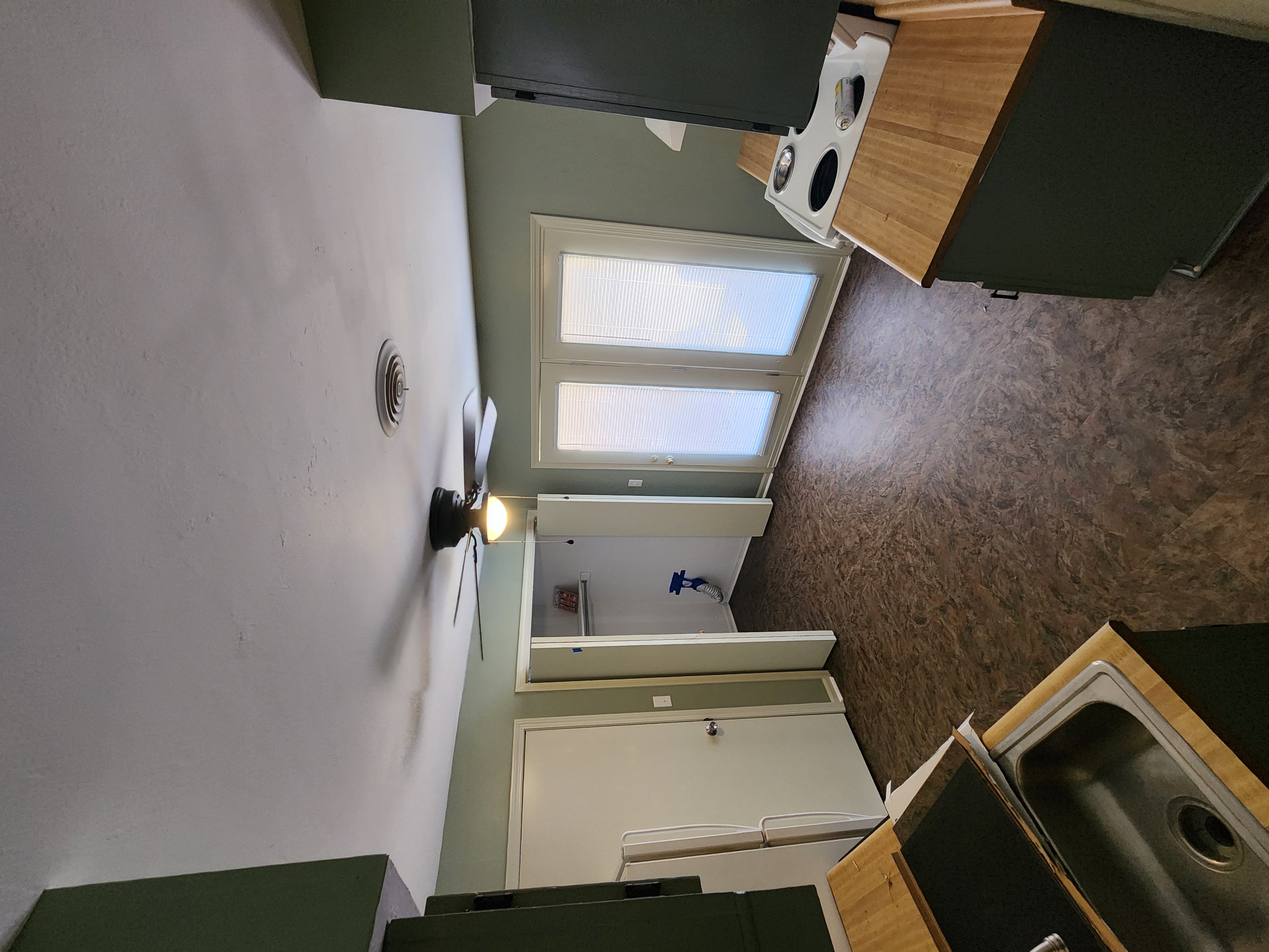 1501 S 2nd Apt 4 pics after rehab 3.jpg